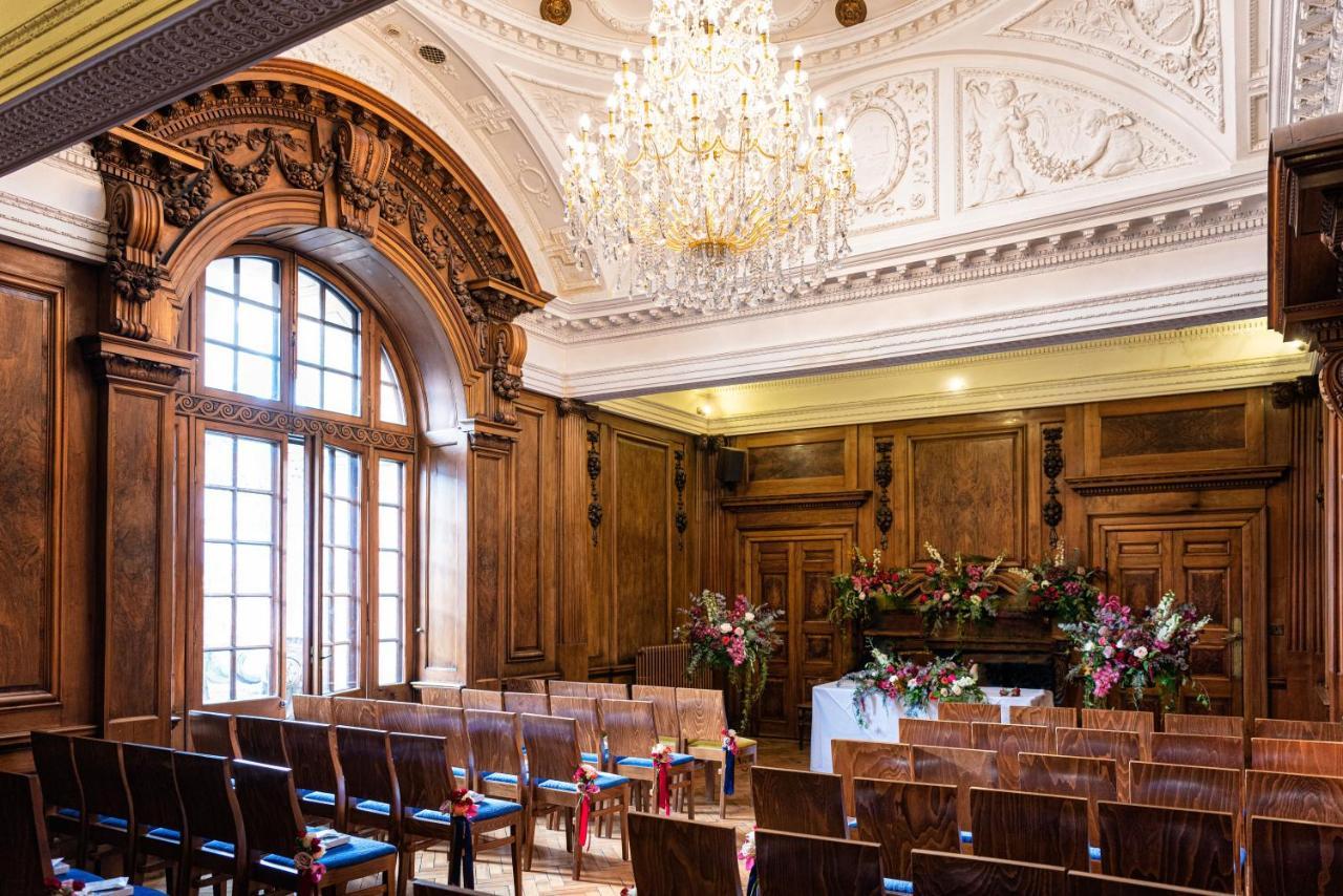 St Giles House 4*
